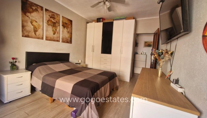 Te koop - Appartement - Appartement op de middelste verdieping - Alicante - Alicante Centro