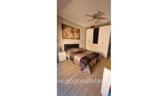 Te koop - Appartement - Appartement op de middelste verdieping - Alicante - Alicante Centro