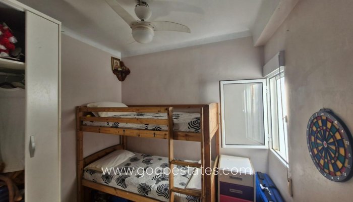 Te koop - Appartement - Appartement op de middelste verdieping - Alicante - Alicante Centro