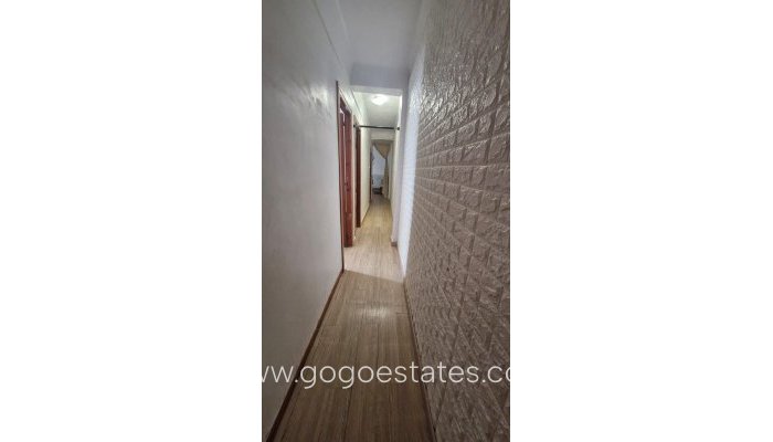 Te koop - Appartement - Appartement op de middelste verdieping - Alicante - Alicante Centro
