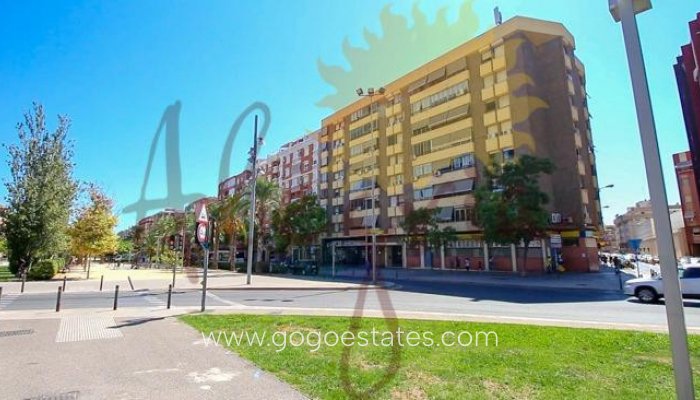 Te koop - Appartement - Appartement op de middelste verdieping - Alicante - Alicante Centro