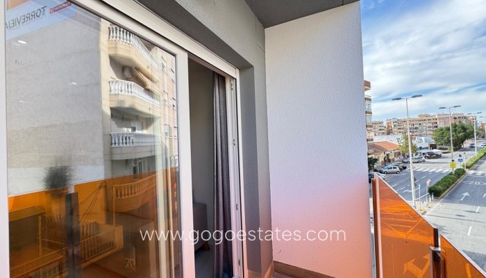 Te koop - Appartement - Appartement op de middelste verdieping - Torrevieja - Torrevieja Centro