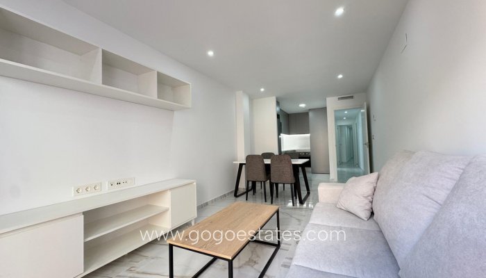 Te koop - Appartement - Appartement op de middelste verdieping - Torrevieja - Torrevieja Centro