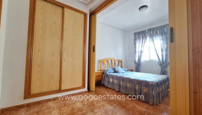 Te koop - Appartement - Appartement op de middelste verdieping - Torrevieja - Torrevieja Centro