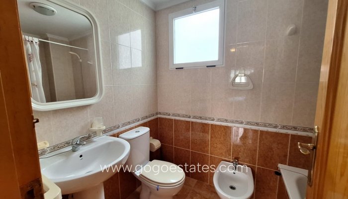Te koop - Appartement - Appartement op de middelste verdieping - Torrevieja - Torrevieja Centro