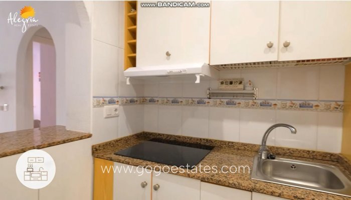Te koop - Appartement - Appartement op de middelste verdieping - Torrevieja - Torrevieja Centro