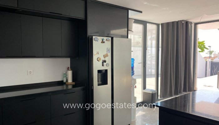 Resale - House - Bungalow - Finestrat