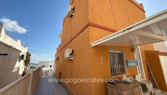 Te koop - Huis - Vrijstaande Villa - San Miguel De Salinas - San Miguel de Salinas Centro