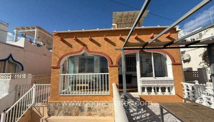 Te koop - Huis - Vrijstaande Villa - San Miguel De Salinas - San Miguel de Salinas Centro
