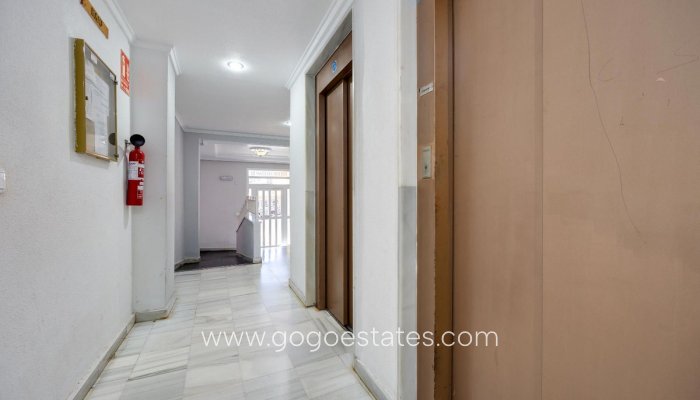 Te koop - Appartement - Appartement op de middelste verdieping - Guardamar del Segura - Guardamar del Segura Centro