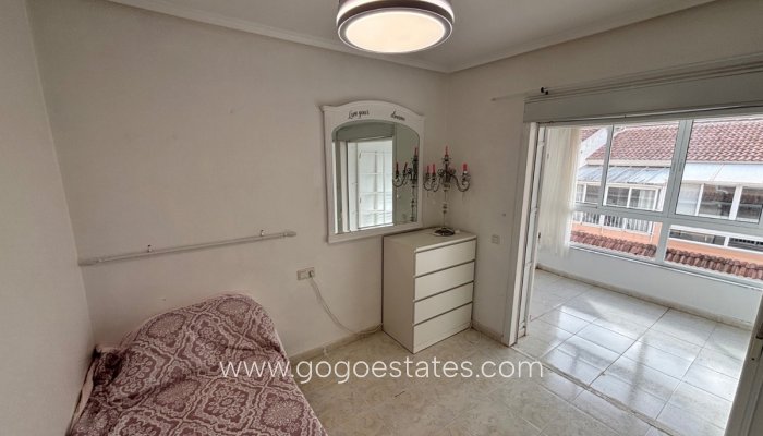 Wiederverkauf - Haus - Stadthaus - Benijofar