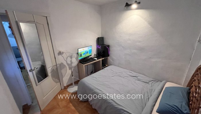 Te koop - Huis - Stadswoning - Torrevieja - La Mata