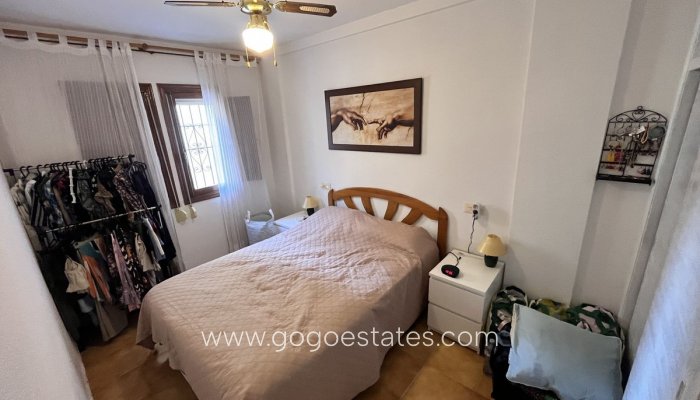 Te koop - Huis - Stadswoning - Torrevieja - La Mata