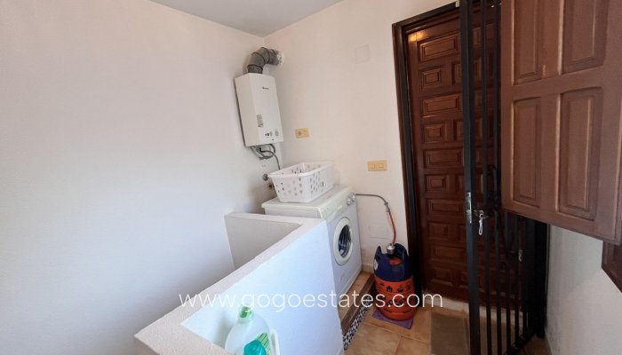 Te koop - Huis - Stadswoning - Torrevieja - La Mata