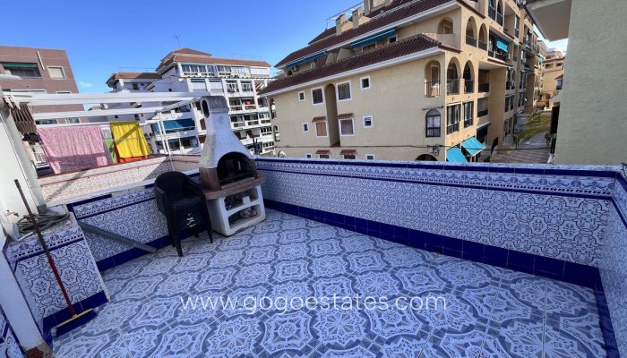 Te koop - Huis - Stadswoning - Torrevieja - La Mata