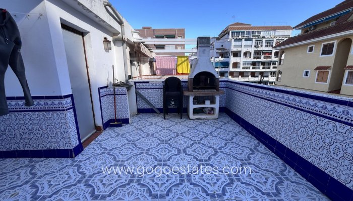 Te koop - Huis - Stadswoning - Torrevieja - La Mata