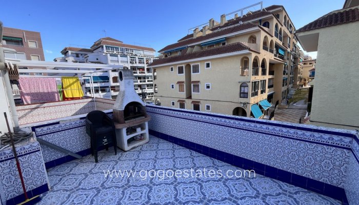 Te koop - Huis - Stadswoning - Torrevieja - La Mata