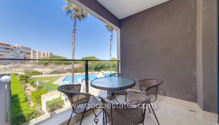 Te koop - Appartement - Appartement op de middelste verdieping - Torrevieja - Torrevieja Centro