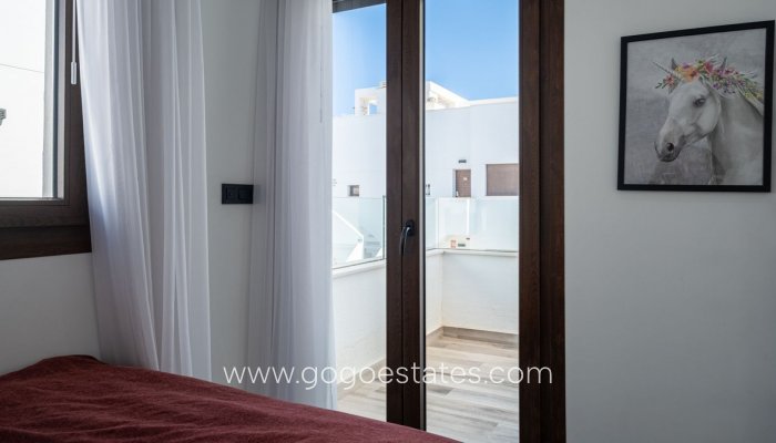 Te koop - Huis - Vrijstaande Villa - Orihuela - Los Balcones