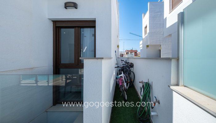 Te koop - Huis - Vrijstaande Villa - Orihuela - Los Balcones