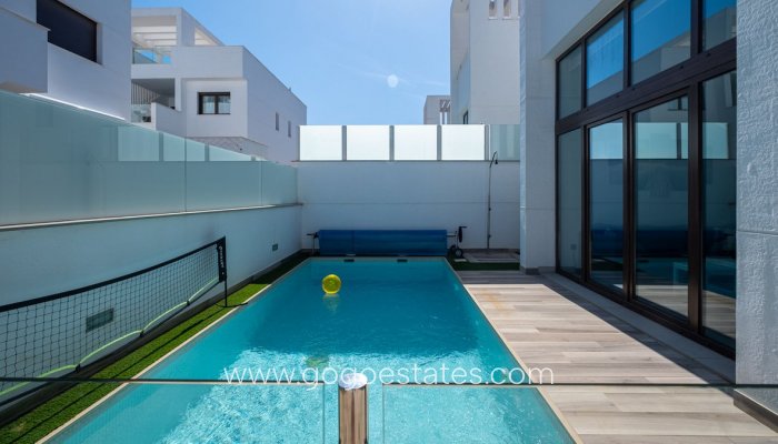 Te koop - Huis - Vrijstaande Villa - Orihuela - Los Balcones