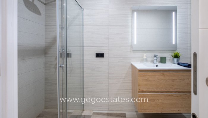 Te koop - Huis - Vrijstaande Villa - Orihuela - Los Balcones