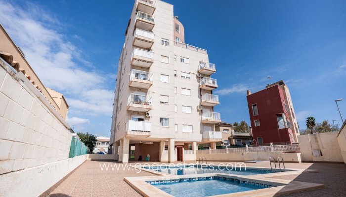 Te koop - Appartement - Appartement op de middelste verdieping - Torrevieja - Torrevieja Centro