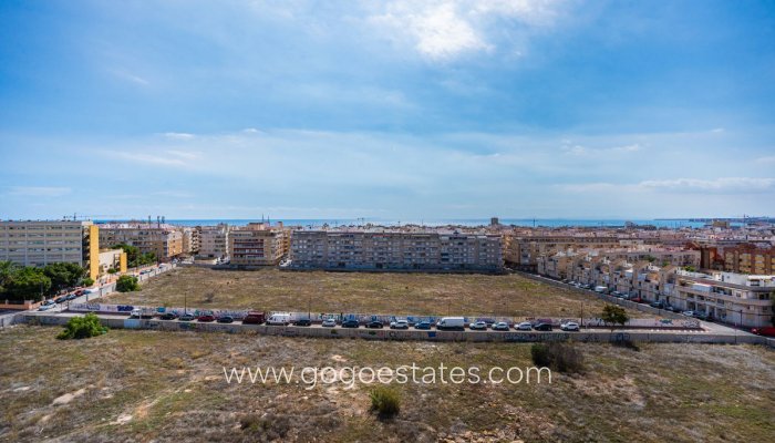 Te koop - Appartement - Appartement op de middelste verdieping - Torrevieja - Torrevieja Centro