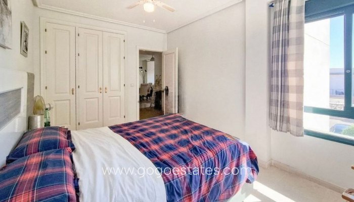 Te koop - Appartement - Appartement op de middelste verdieping - Orihuela - Villamartin