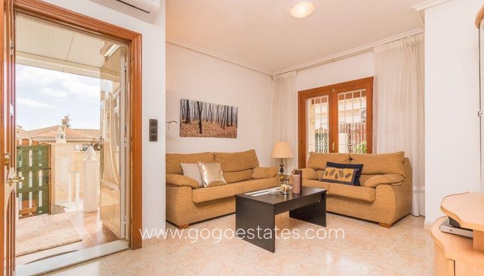 Te koop - Huis - Halfvrijstaande woning - Orihuela - Playa Flamenca