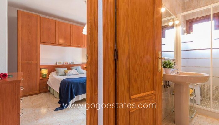 Te koop - Huis - Halfvrijstaande woning - Orihuela - Playa Flamenca