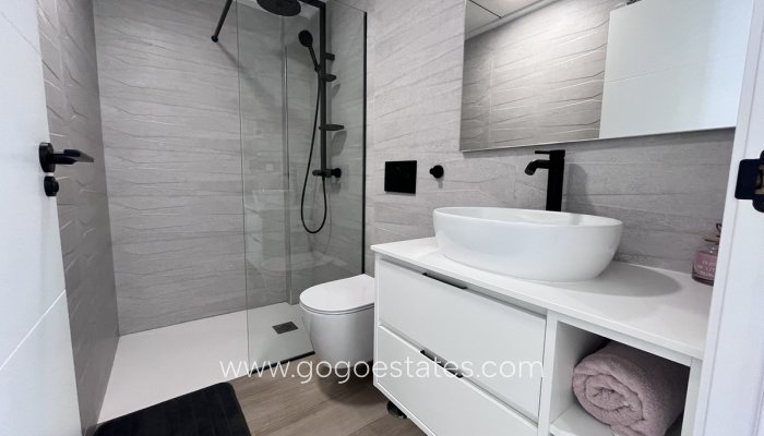 Revente - Maison - Villa Individuelle - Orihuela - Punta Prima