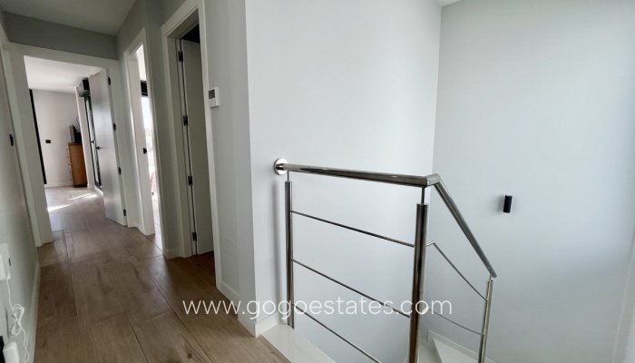 Revente - Maison - Villa Individuelle - Orihuela - Punta Prima