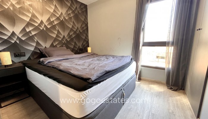 Te koop - Appartement - Appartement op de middelste verdieping - Rojales - Rojales Centro