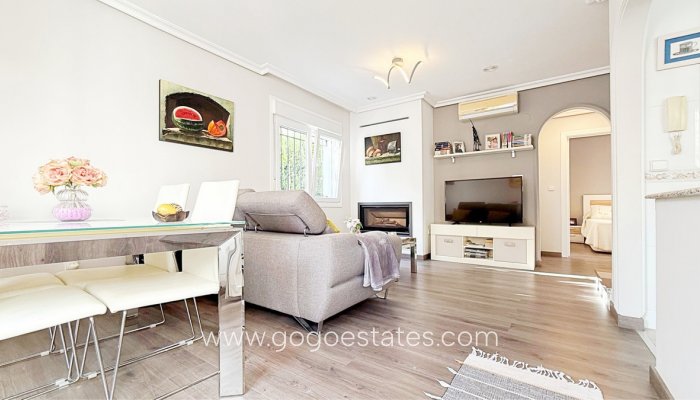 Te koop - Huis - Vrijstaande Villa - Orihuela - Los Altos