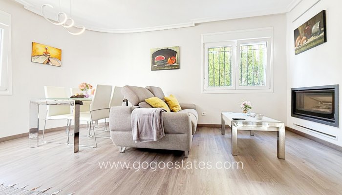 Te koop - Huis - Vrijstaande Villa - Orihuela - Los Altos