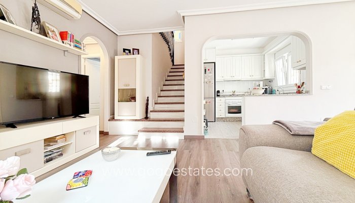 Te koop - Huis - Vrijstaande Villa - Orihuela - Los Altos