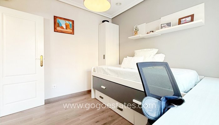 Te koop - Huis - Vrijstaande Villa - Orihuela - Los Altos