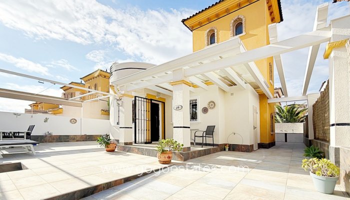 Te koop - Huis - Vrijstaande Villa - Orihuela - Los Altos