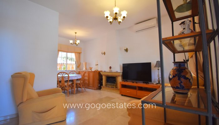 Te koop - Huis - Vrijstaande Villa - Orihuela - Playa Flamenca