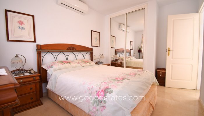 Te koop - Huis - Vrijstaande Villa - Orihuela - Playa Flamenca