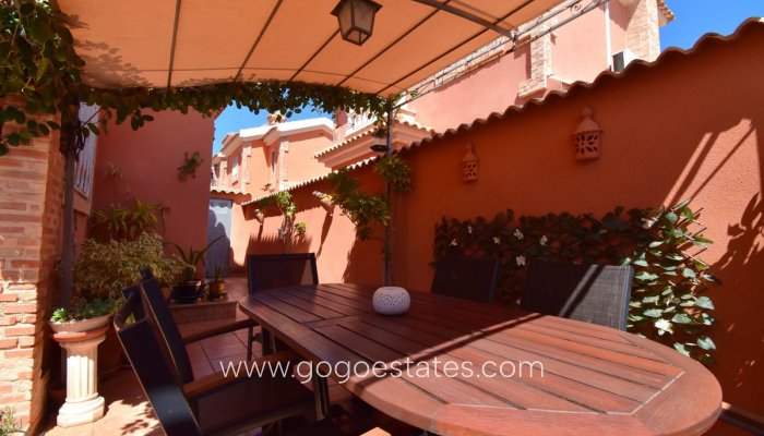 Te koop - Huis - Vrijstaande Villa - Orihuela - Playa Flamenca