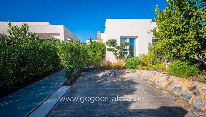 Te koop - Huis - Vrijstaande Villa - Algorfa - Algorfa Centro