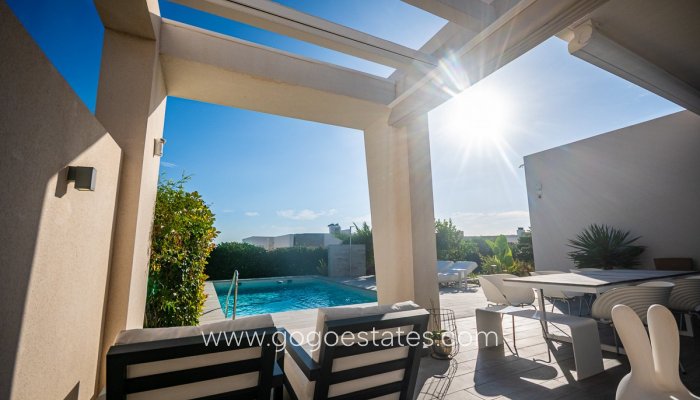 Te koop - Huis - Vrijstaande Villa - Algorfa - Algorfa Centro