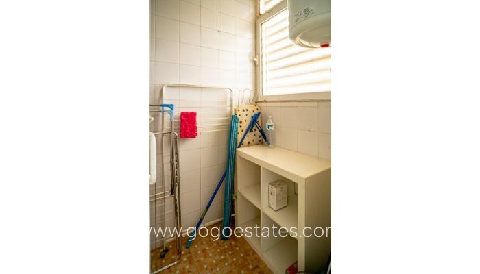 Te koop - Appartement - Appartement op de middelste verdieping - Benidorm - Benidorm Centro