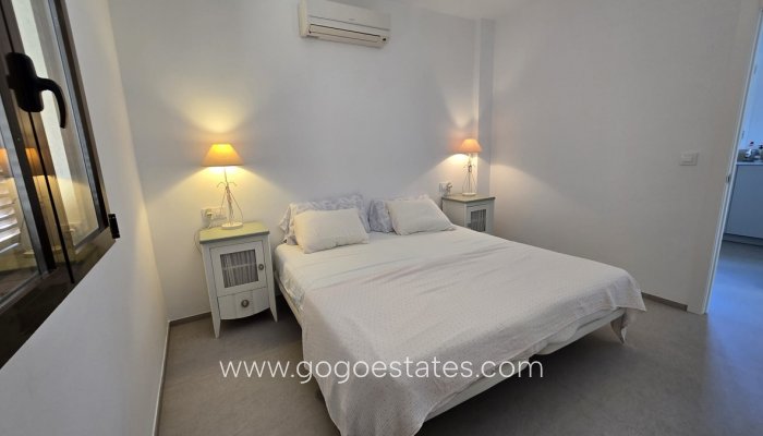 Te koop - Huis - Vrijstaande Villa - Calpe - Calpe Centro