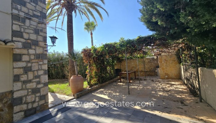 Te koop - Huis - Vrijstaande Villa - Calpe - Calpe Centro