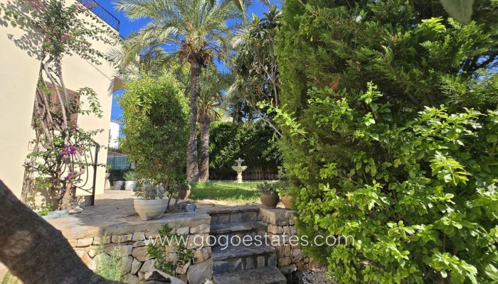 Te koop - Huis - Vrijstaande Villa - Calpe - Calpe Centro