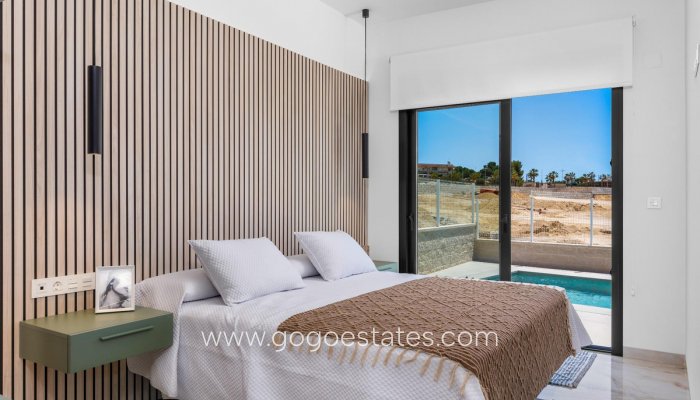 Te koop - Huis - Vrijstaande Villa - Algorfa - Algorfa Centro