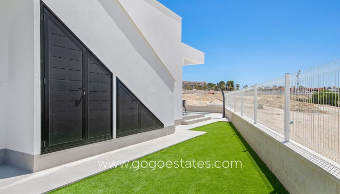 Te koop - Huis - Vrijstaande Villa - Algorfa - Algorfa Centro